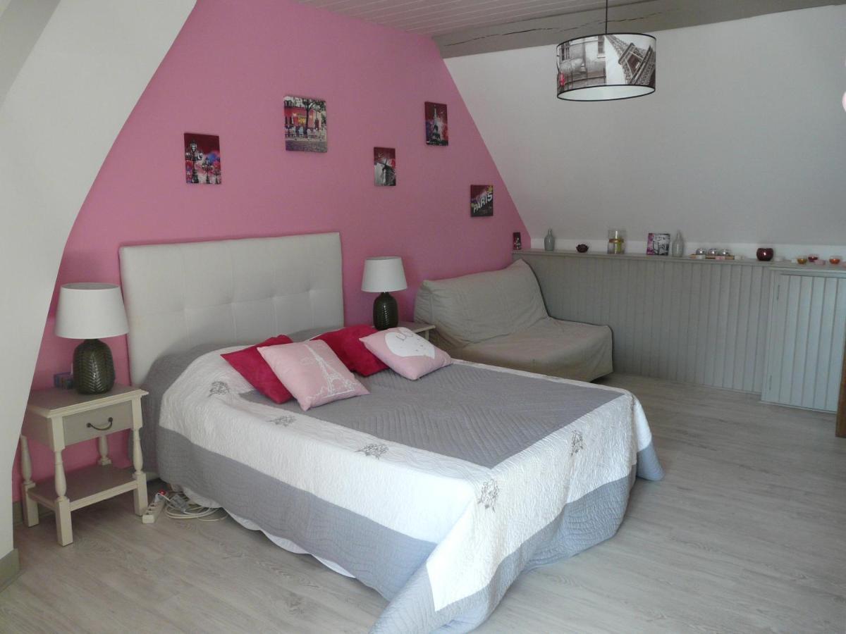 Les Hirondelles Panzió Onzain Kültér fotó